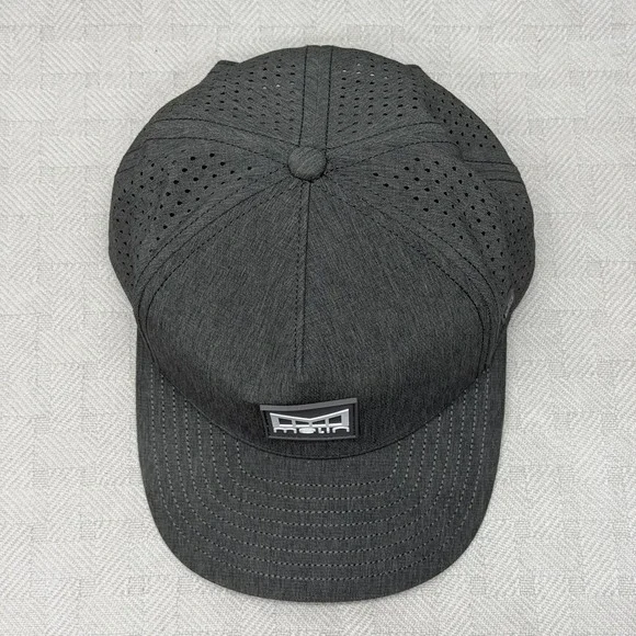 Melin Hat Cap Snap Back Mens One Size Gray Odyssey HYDROG Breathable Lightweight - Picture 2 of 9